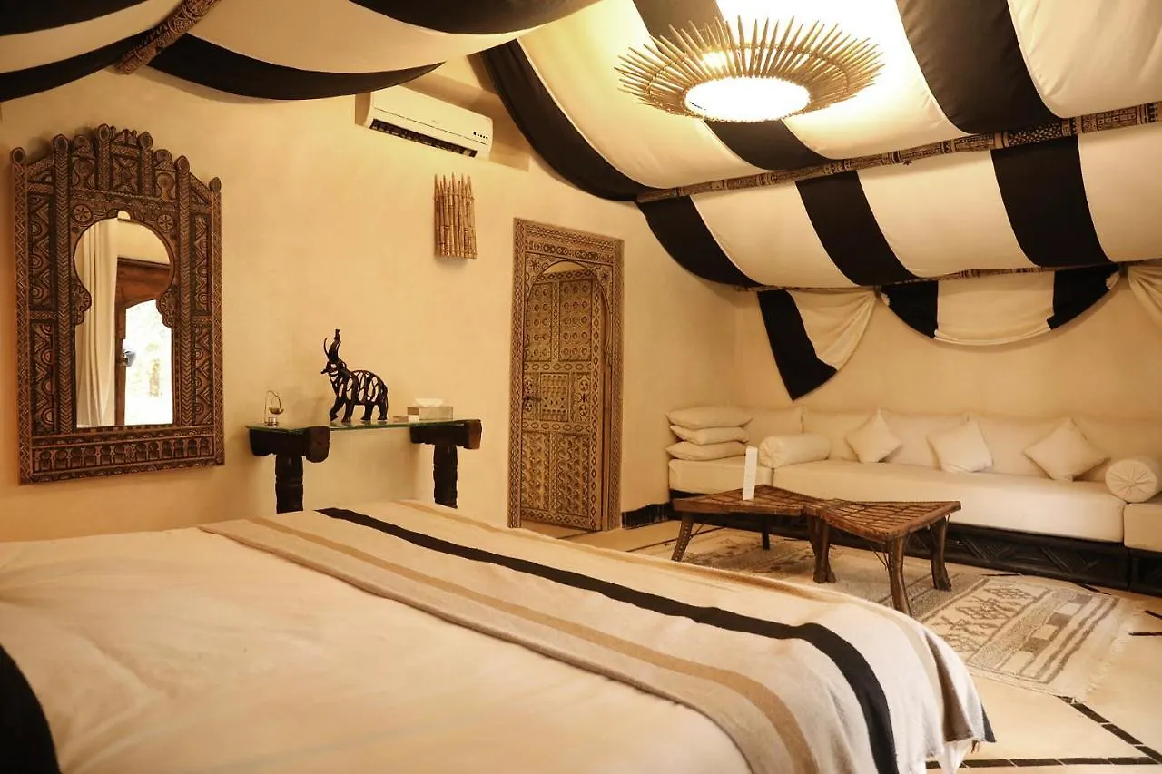 Villa Le Perroquet Bleu Marrakesh 3*,  Morocco